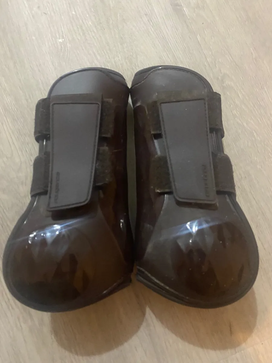 Brown horse boots - Image 1