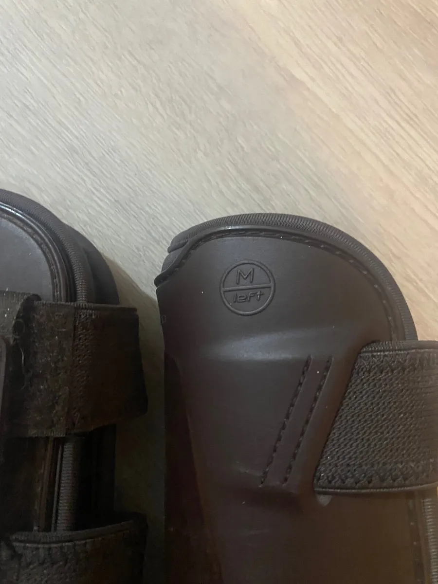 Brown horse boots - Image 2