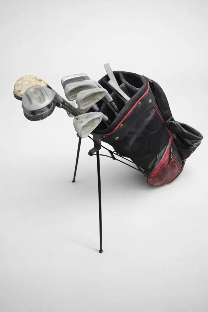 Ping golf clubs and stand bag  Golf club - Image 1