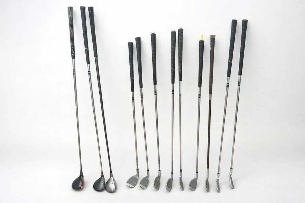 Ping golf clubs and stand bag  Golf club - Image 2