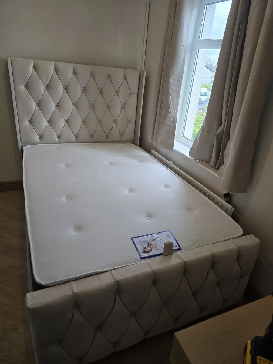 Bed - Image 3