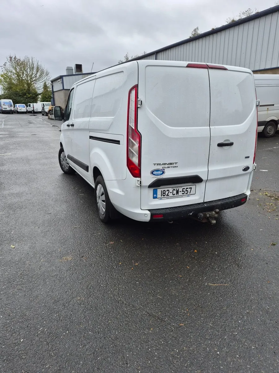 Ford Transit Custom 2018 - Image 4