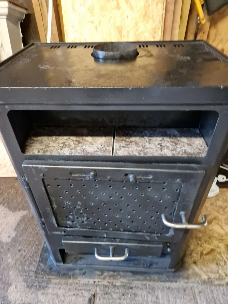 Stove - Image 1