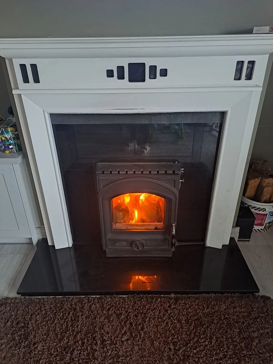 Stove - Image 1