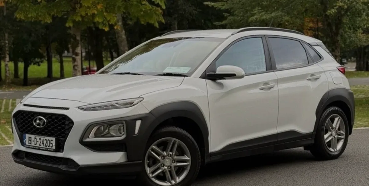 Hyundai kona car van - Image 4