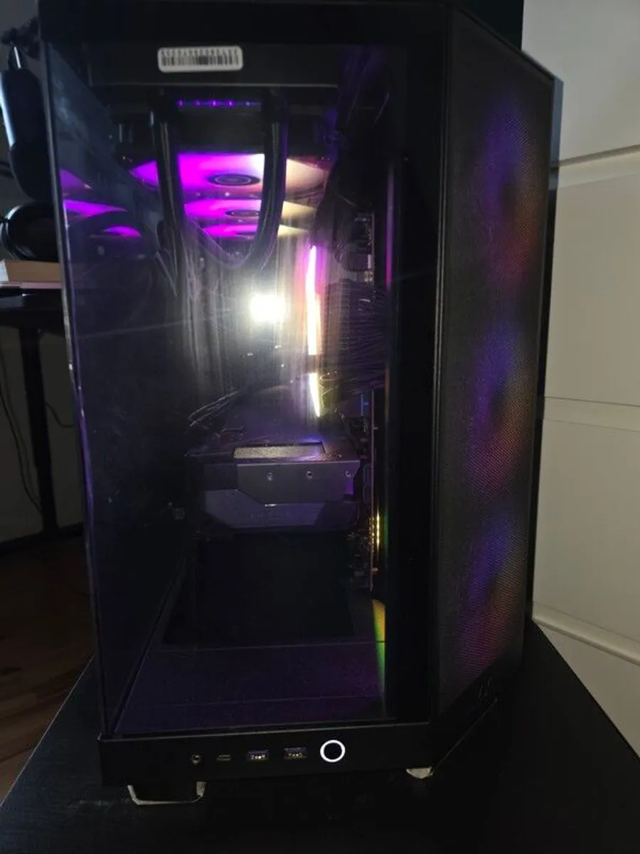 High End Gaming Pc  Rx 9070 Xt 16gb - Image 3