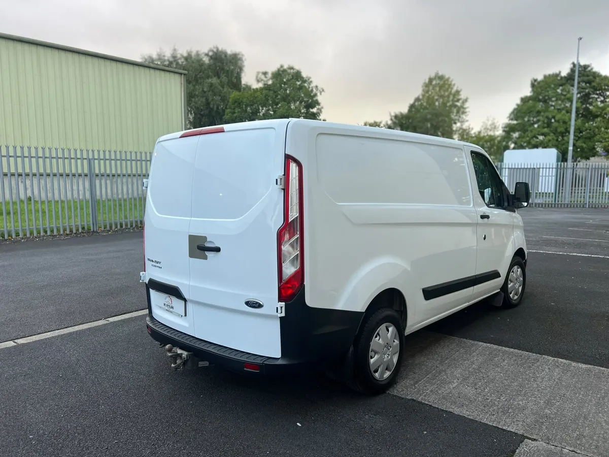 Ford Transit Custom 222 - NEW CVRT - WARRANTY - Image 4