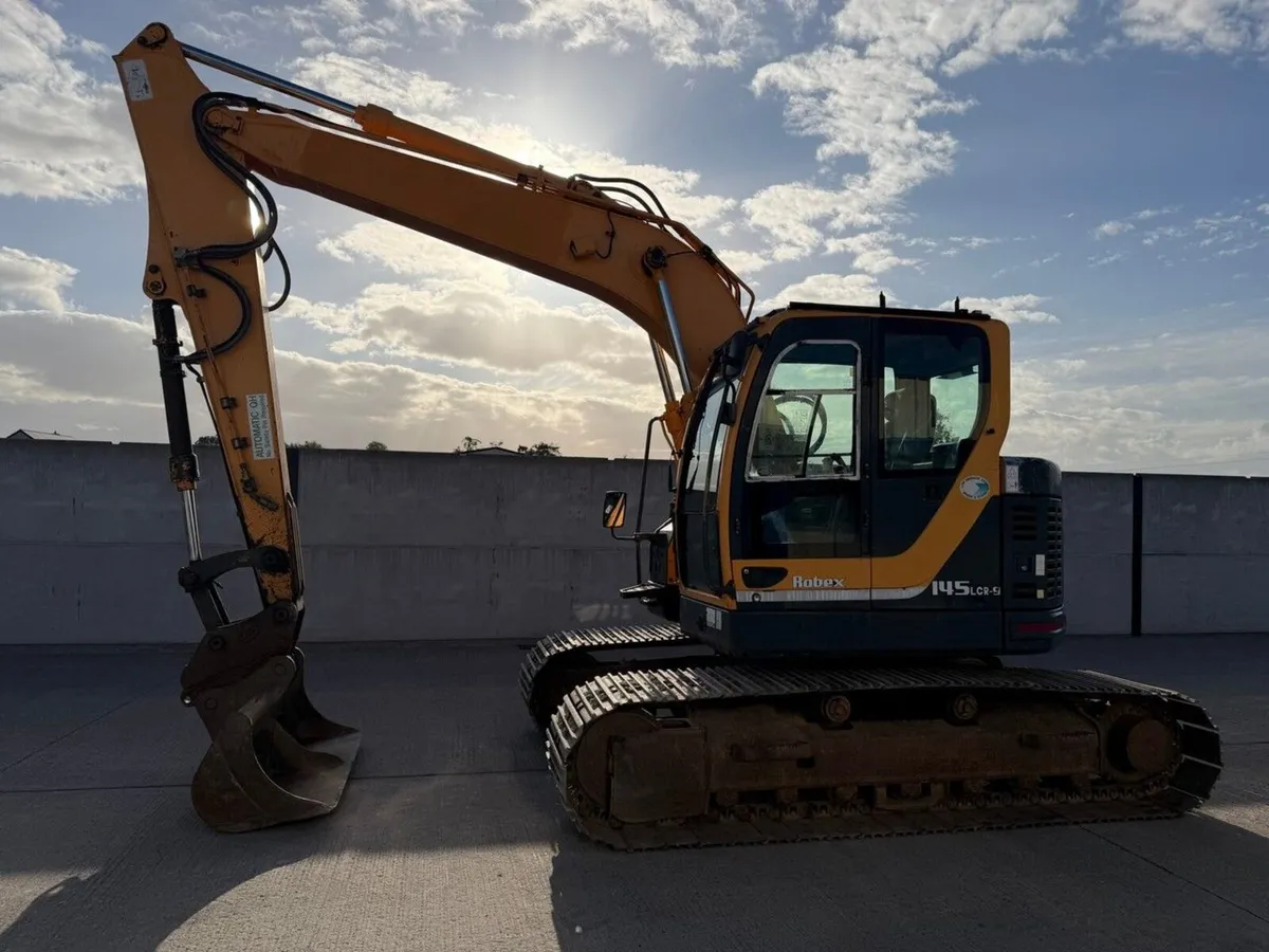 HYUNDAI ROBEX 145LCR-9 14.5 TON EXCAVATOR - Image 1