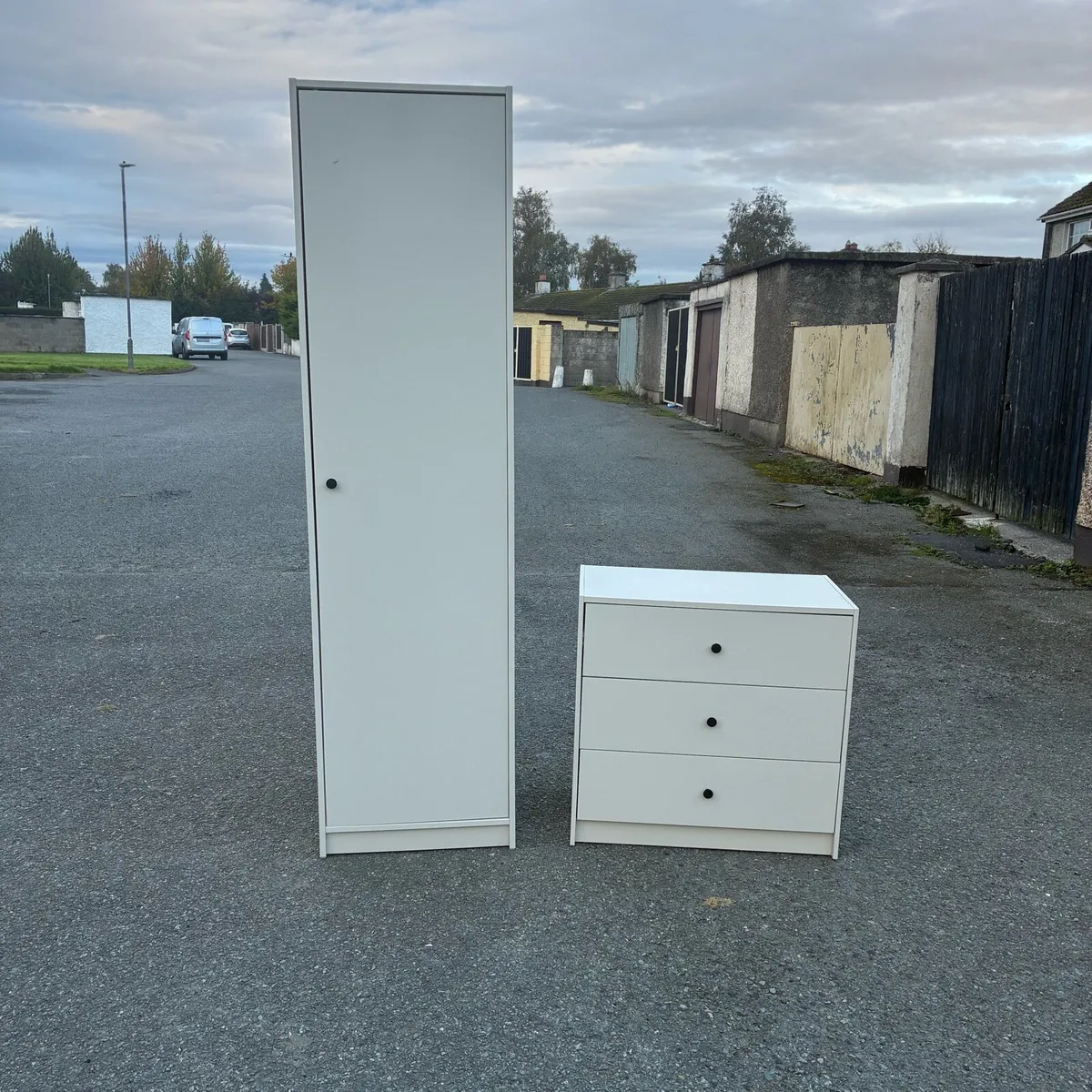 Single Light Grey Wardrobe & Chest of Drawers - Image 1