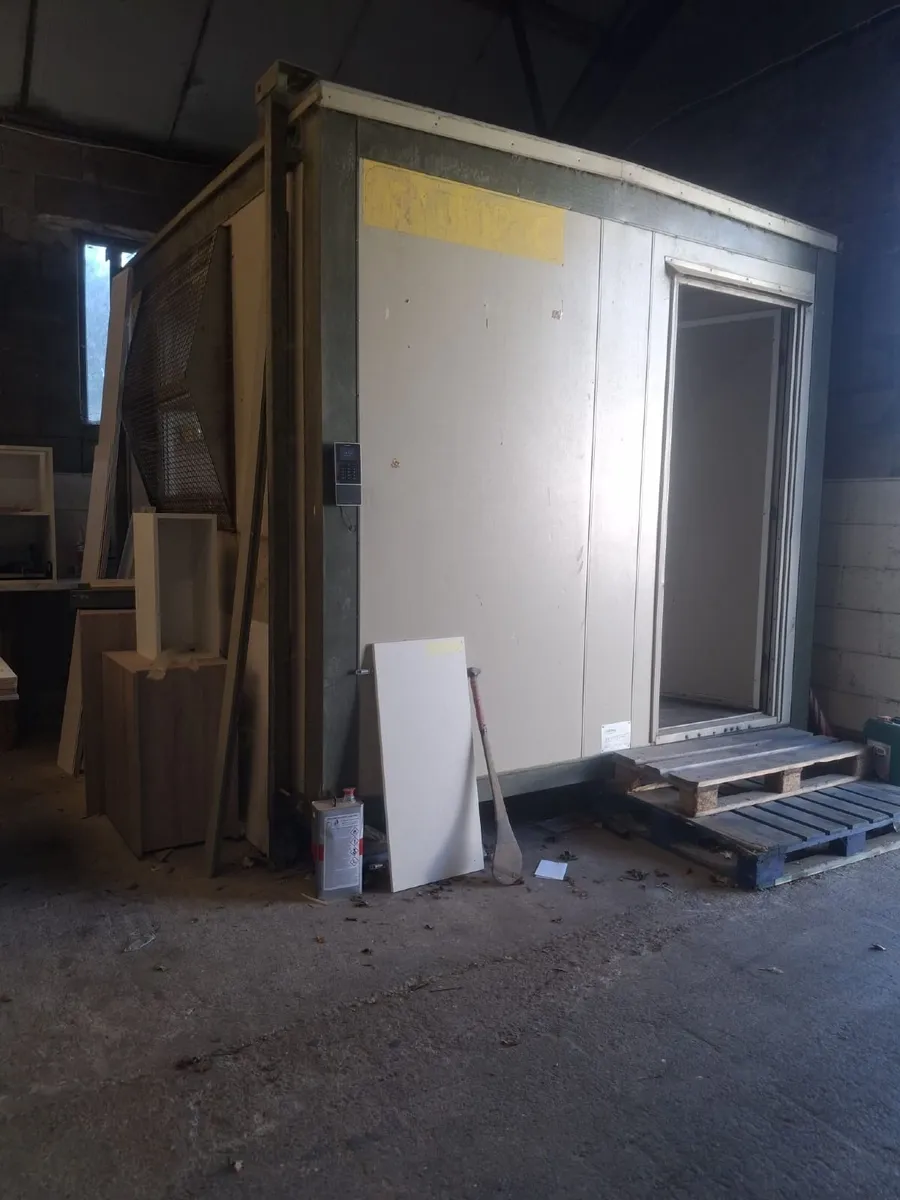 10ft x 10ft Office Cabin - Image 3