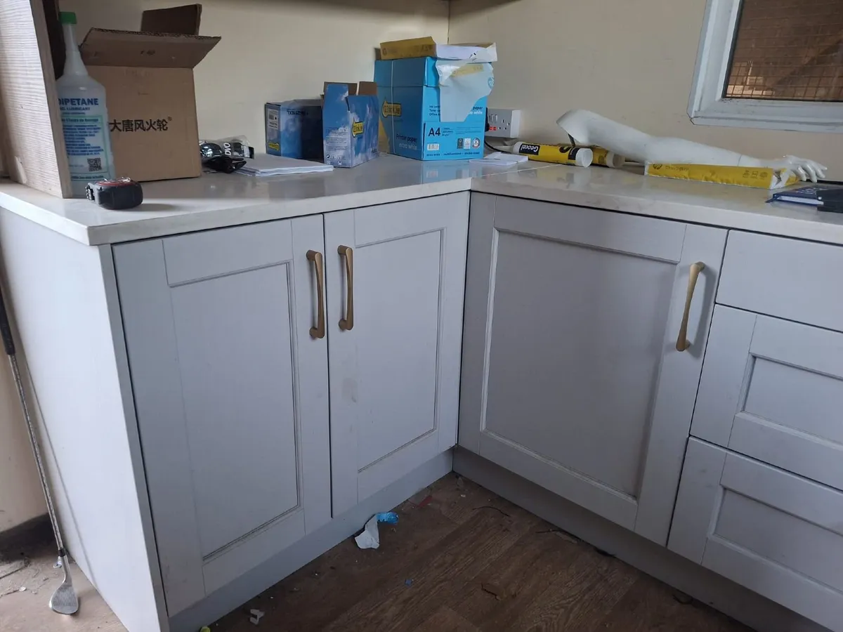 10ft x 10ft Office Cabin - Image 4