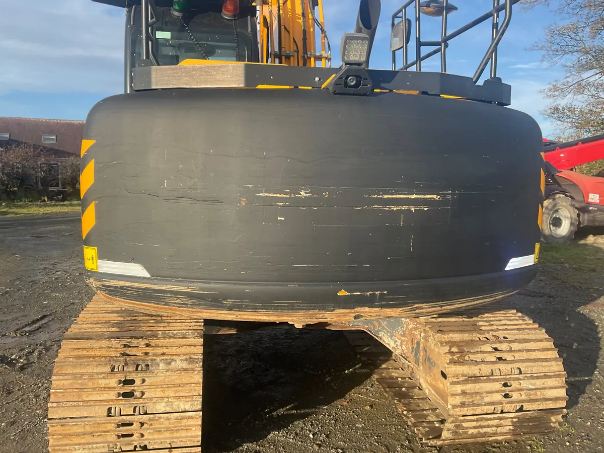JCB 130 - Image 3