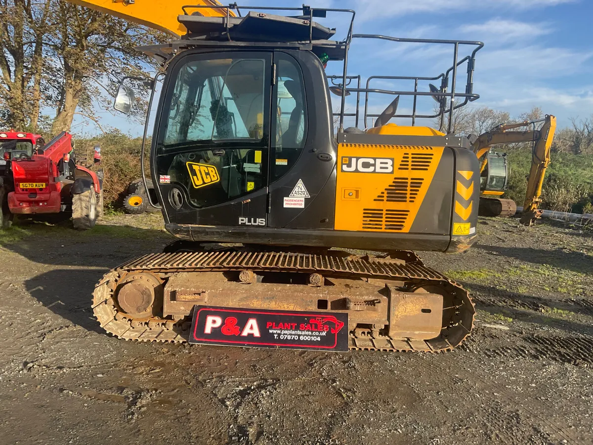 JCB 130 - Image 1