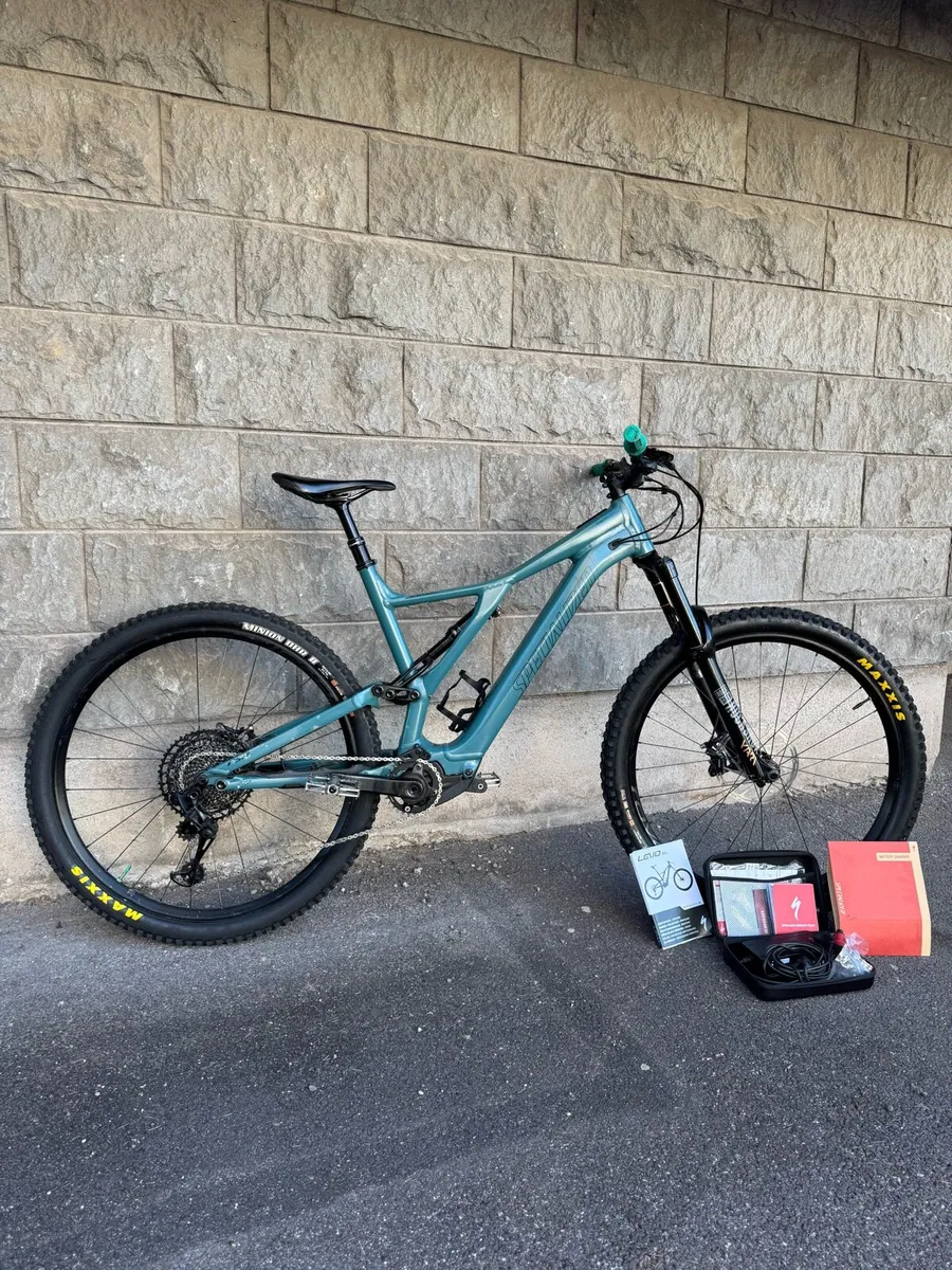Electric Specialized Turbo Levo SL, Like New - Image 2