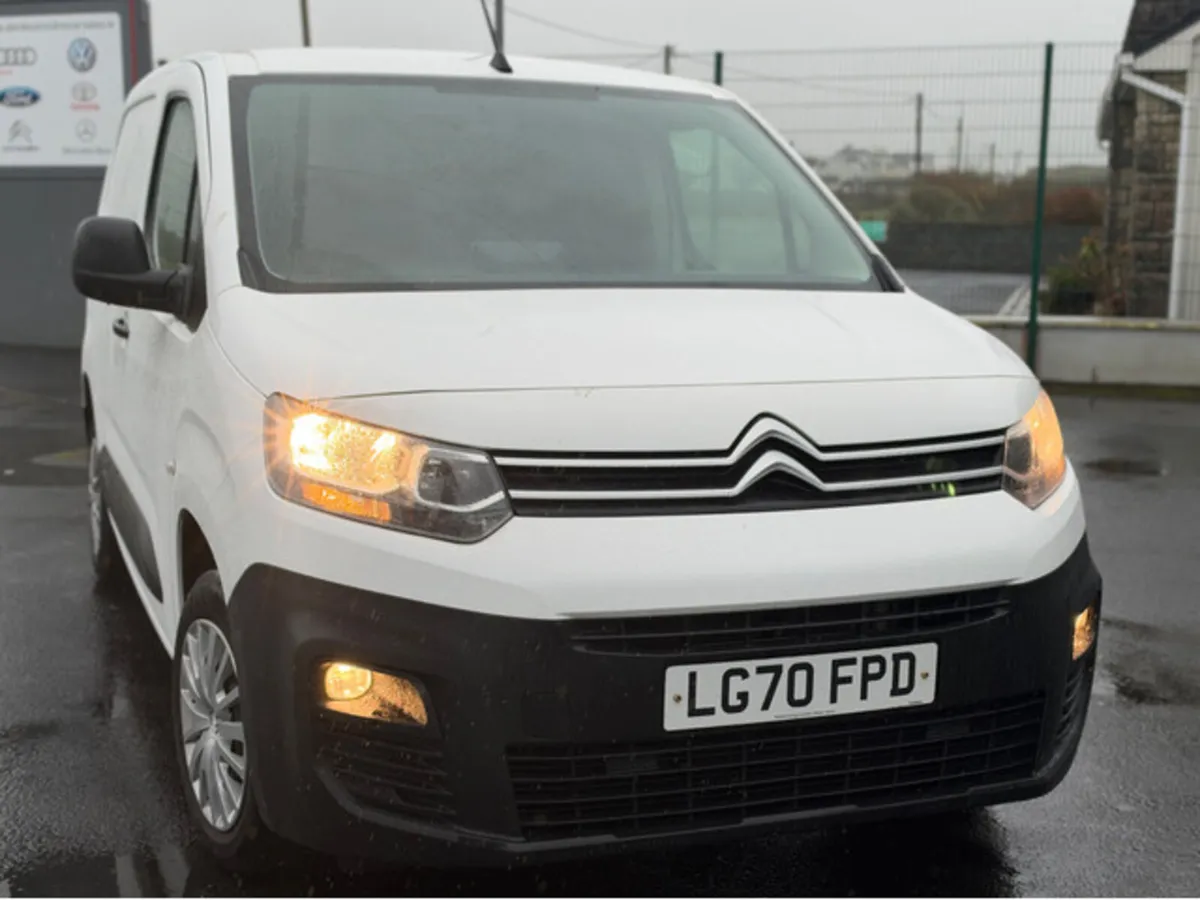 Citroen Berlingo 650 ENTERPRISE M BLUEHDI - Image 2