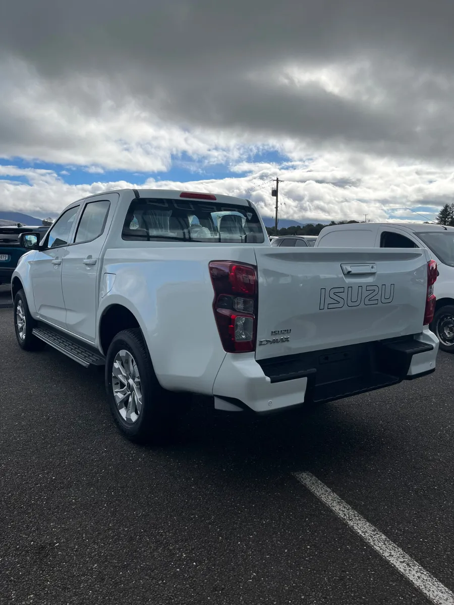 Isuzu Dmax L - Image 4