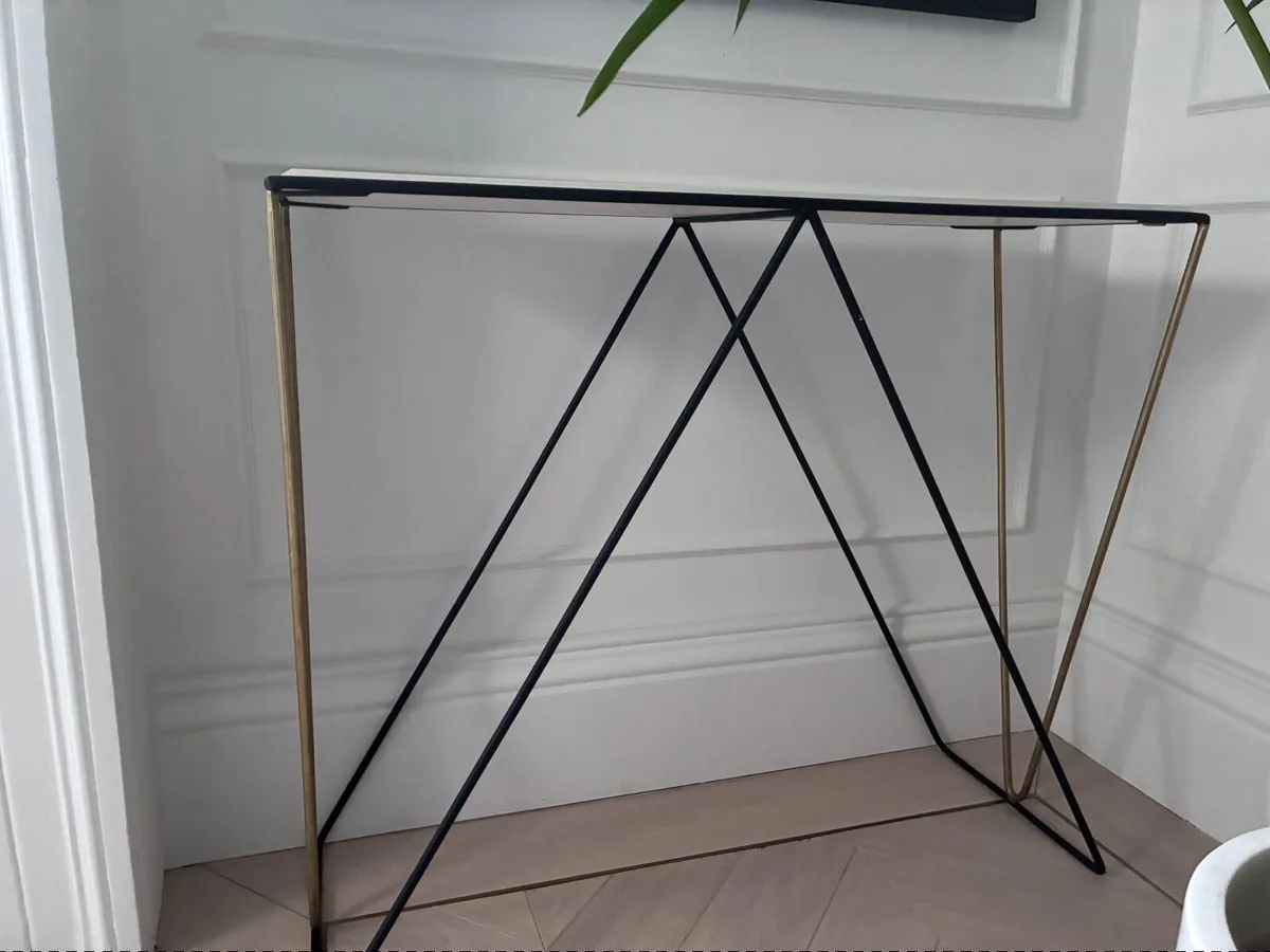 Console Table - Image 2