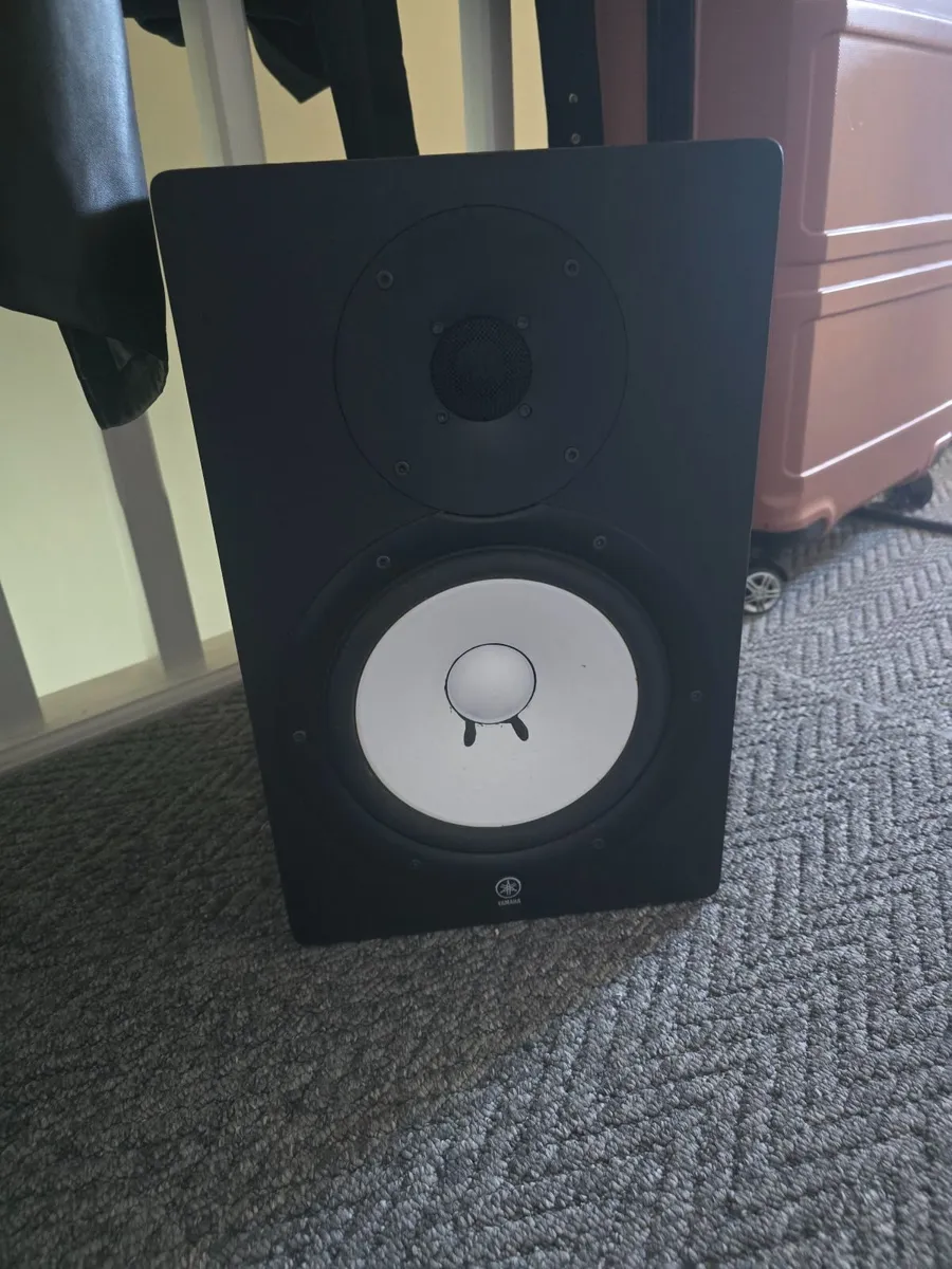 Sound Speaker - Image 1