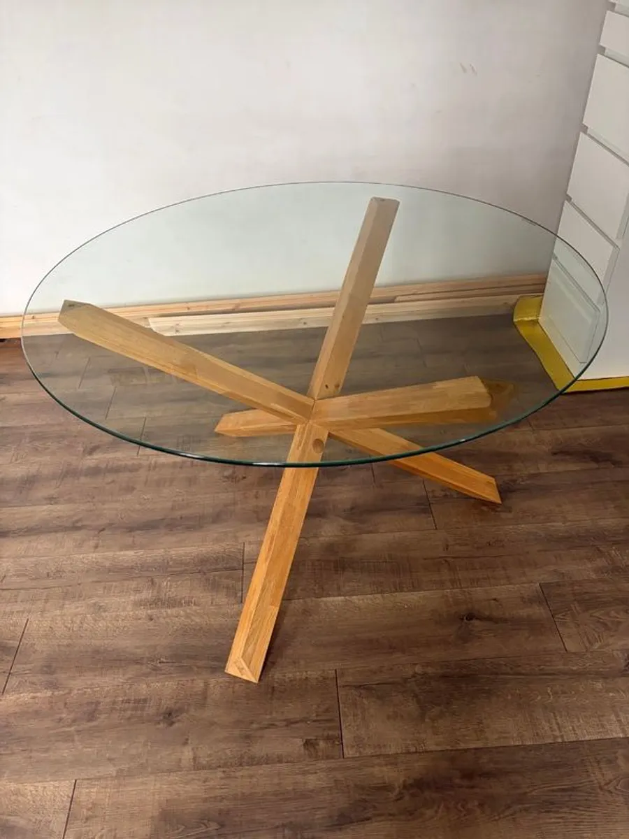 Kitchen Table - Image 1