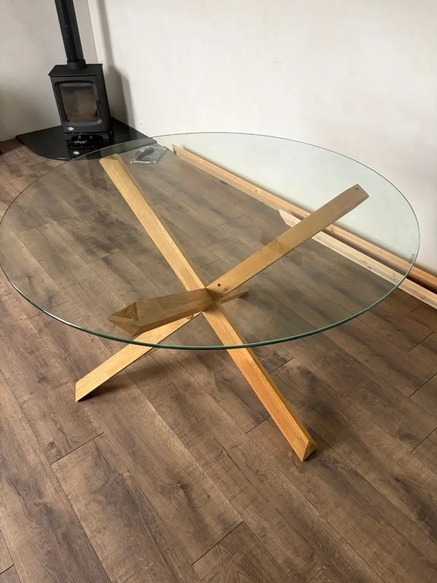 Kitchen Table - Image 3