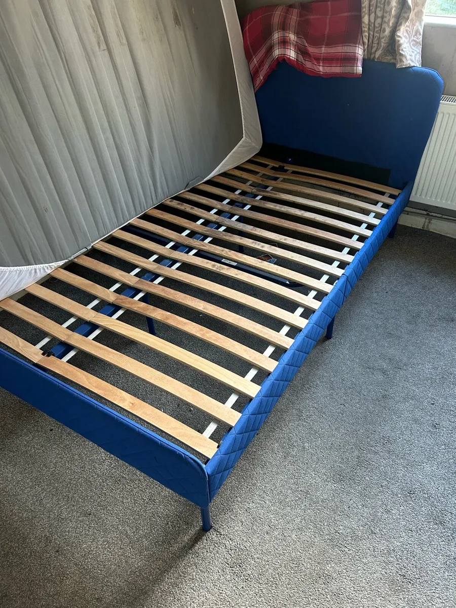 Double bed - Image 2