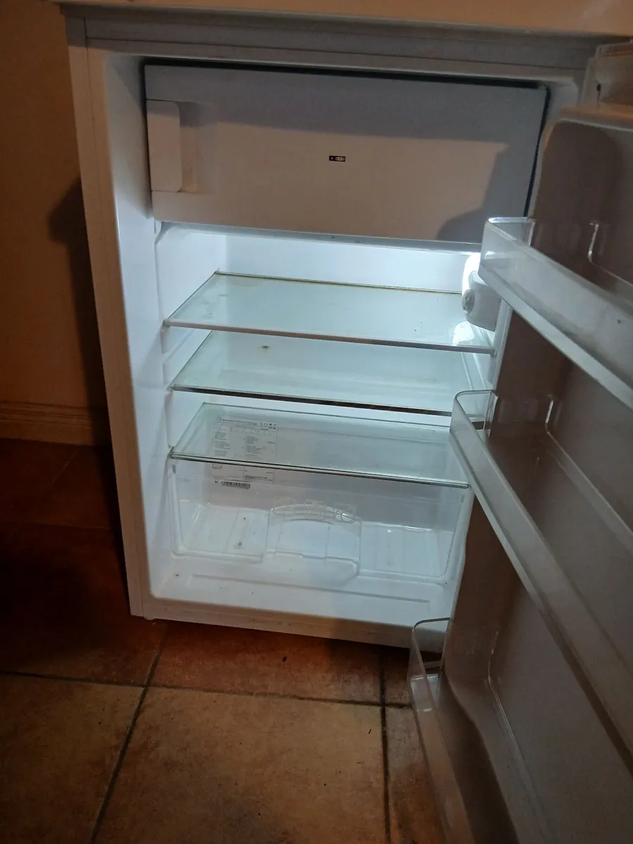 Hoover Under Counter Fridge - Image 1