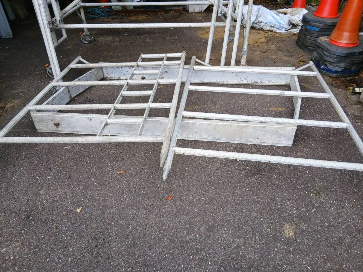 Scaffolding - Image 2
