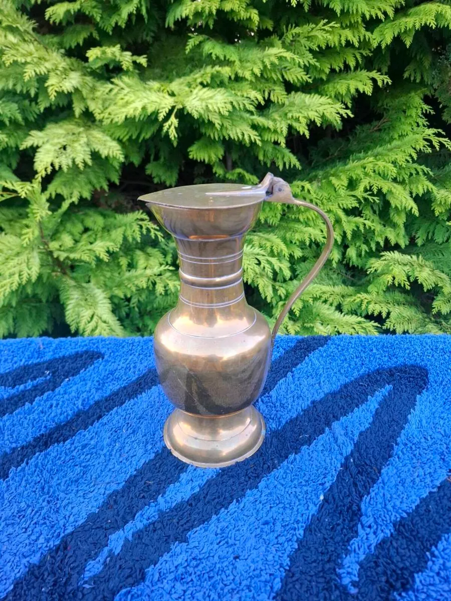Brass water pitcher - Image 1