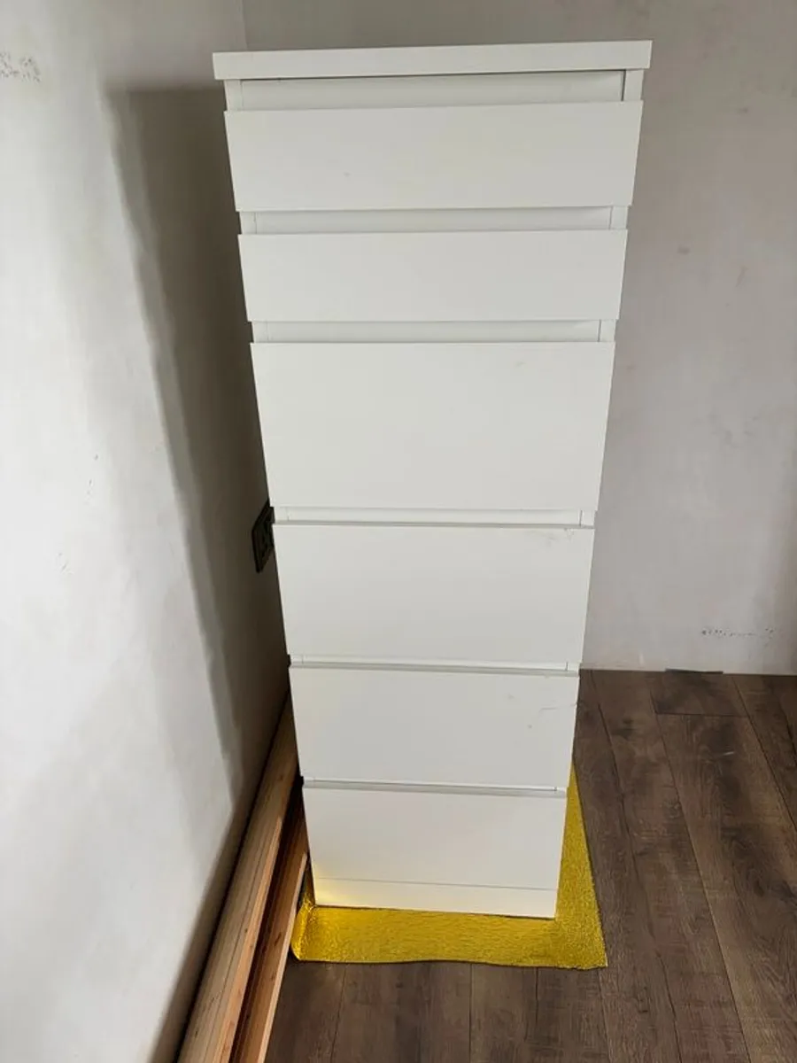 Drawers - IKEA MALM Chest of 6 Drawers with Mirror Glass - Image 1
