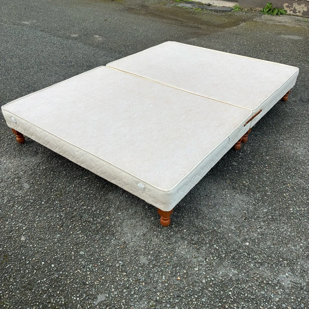 Double Base - Image 3