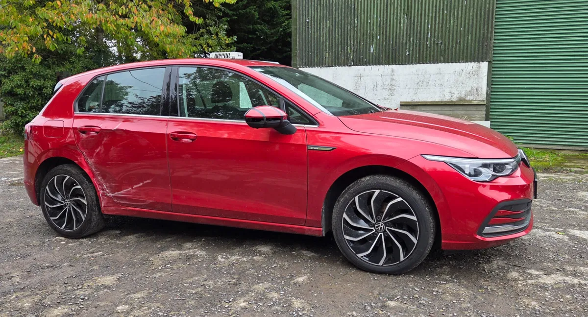 Volkswagen Golf 2021 1.5 eTSI 130HP Style DSG MHEV - Image 3