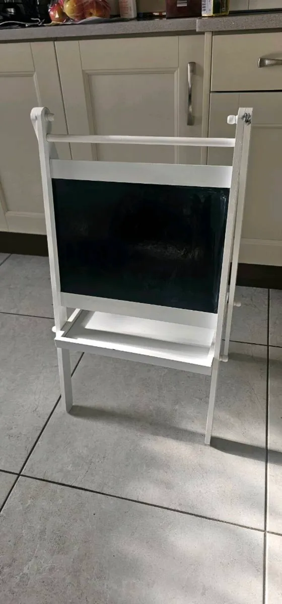 Kids chalk board - Image 3