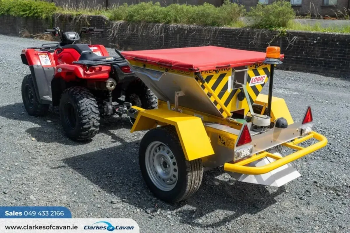 Logic Salt Spreader GDS150 - Image 3