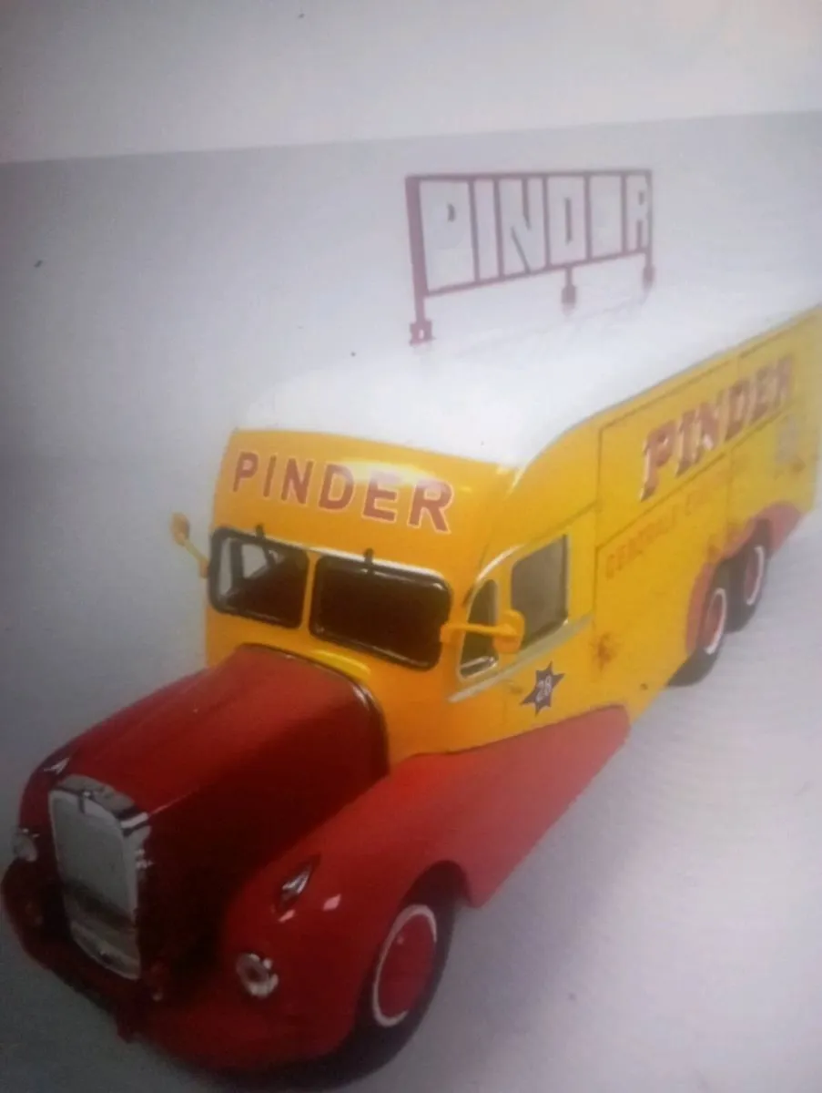 GENERATOR  TRUCK BERNARD 28 - PINDER CIRCUS 1951 T - Image 3