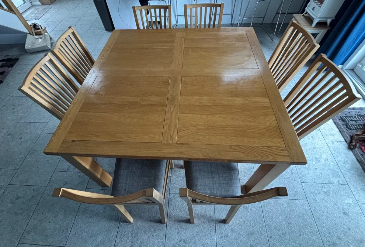 Kitchen table - Image 2