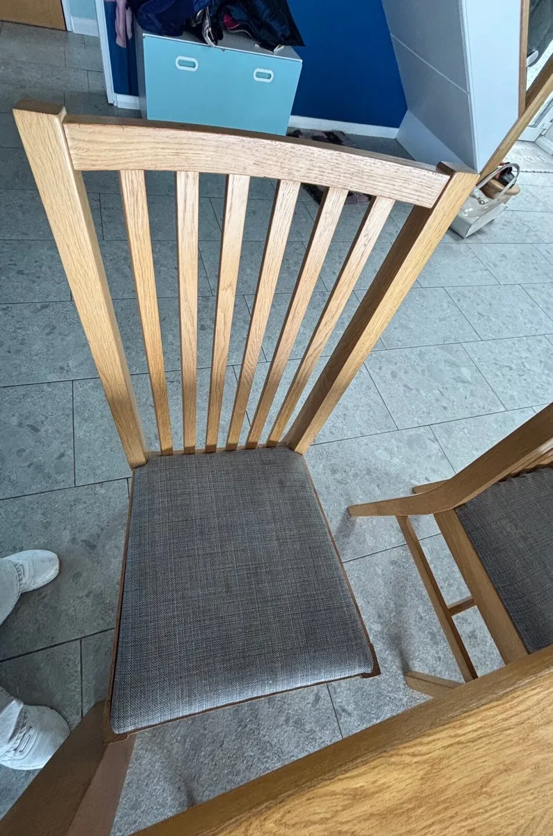 Kitchen table - Image 3