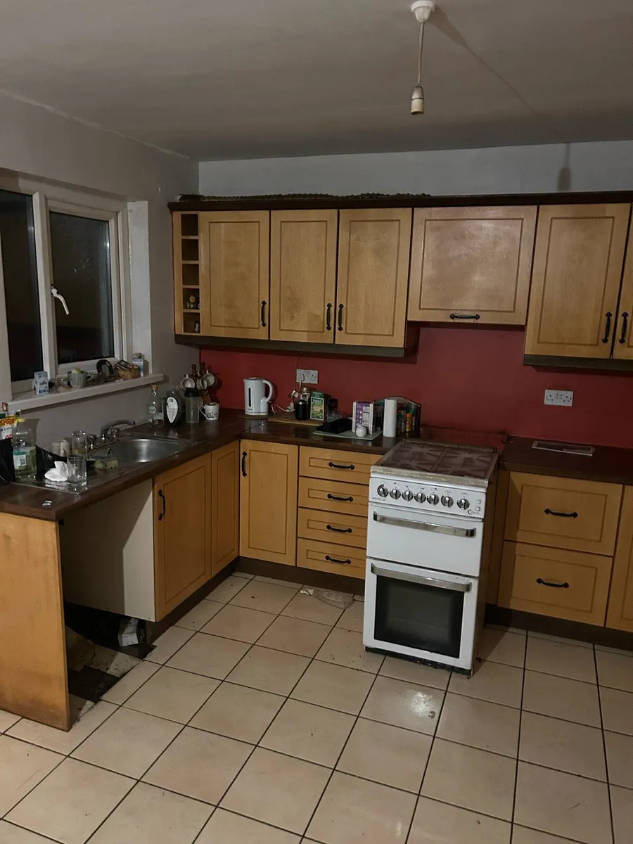 Kitchen - Image 2