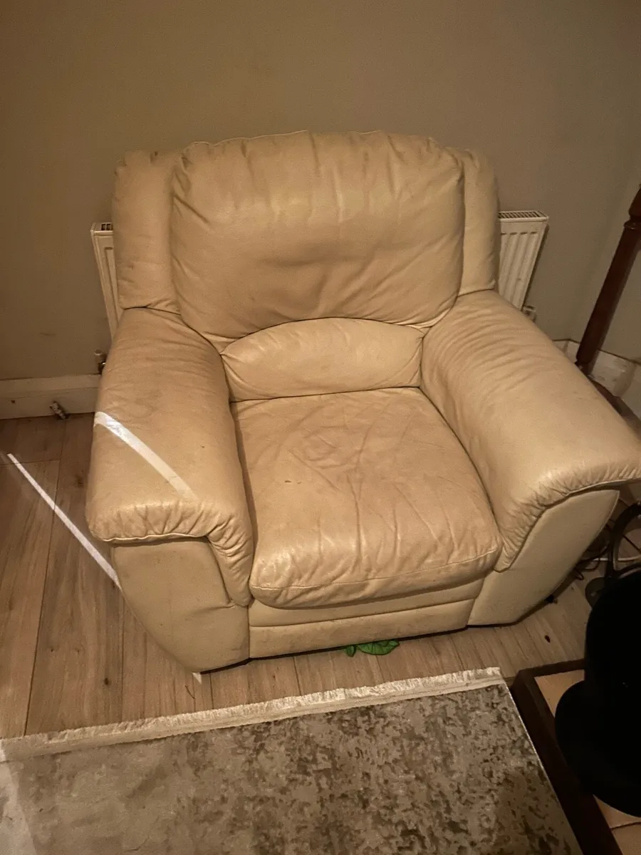 Sofa - Image 3