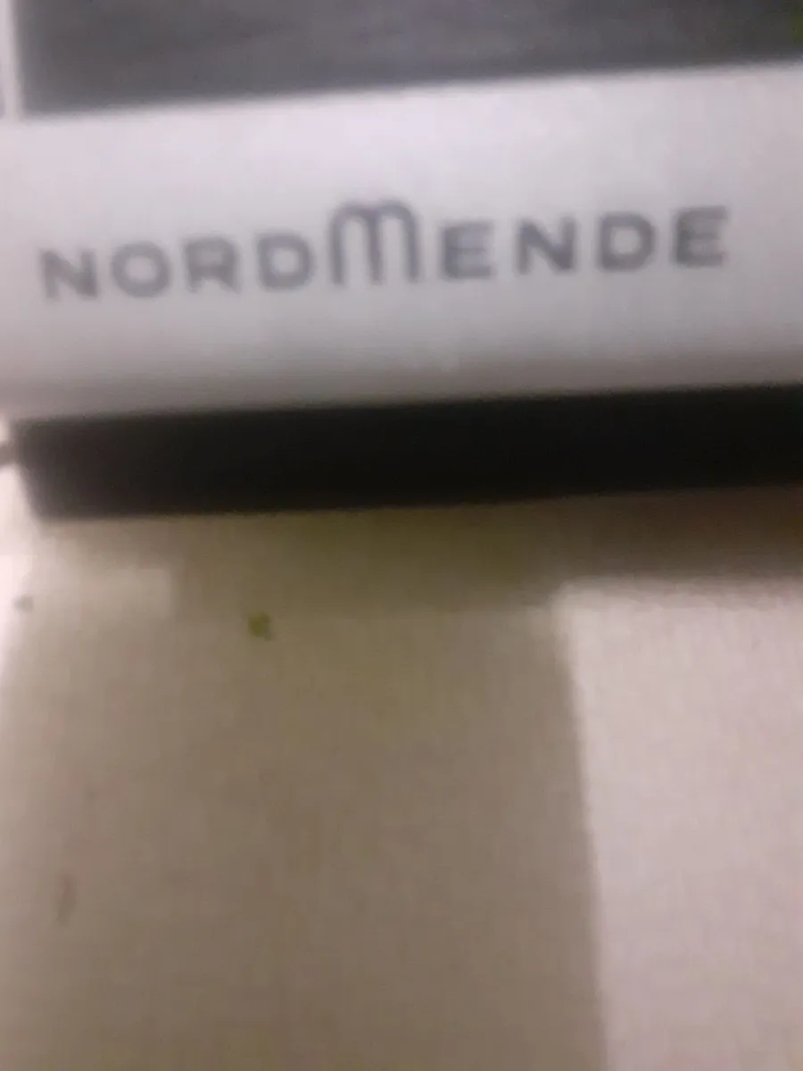 Video camera - Image 2