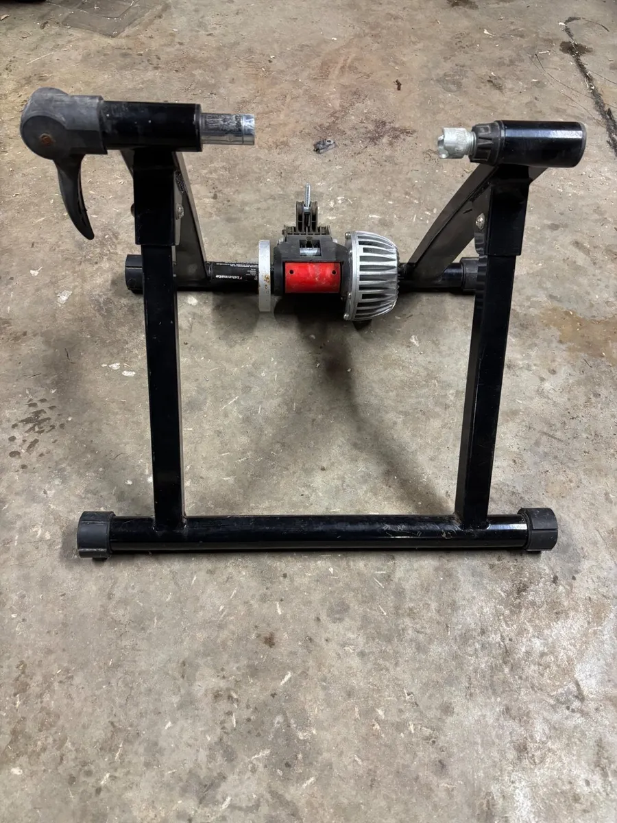 Bike turbo trainer