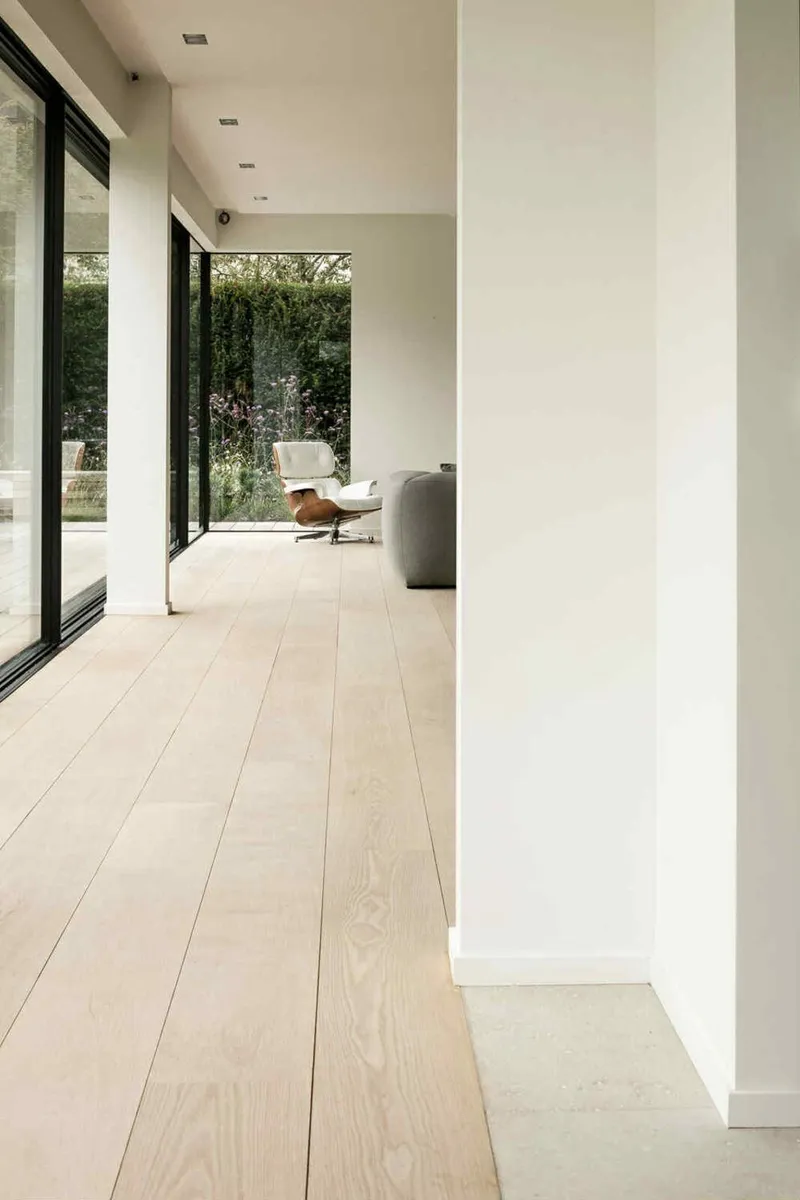 Beautiful wood flooring - Image 2