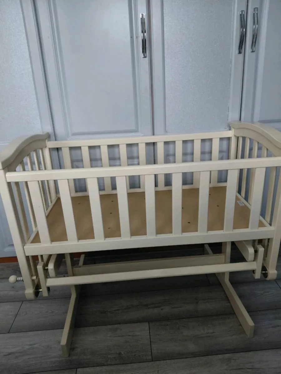 Baby Cot - Image 2