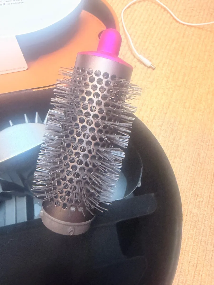 Dyson Airwrap Accessories and Box - Image 4