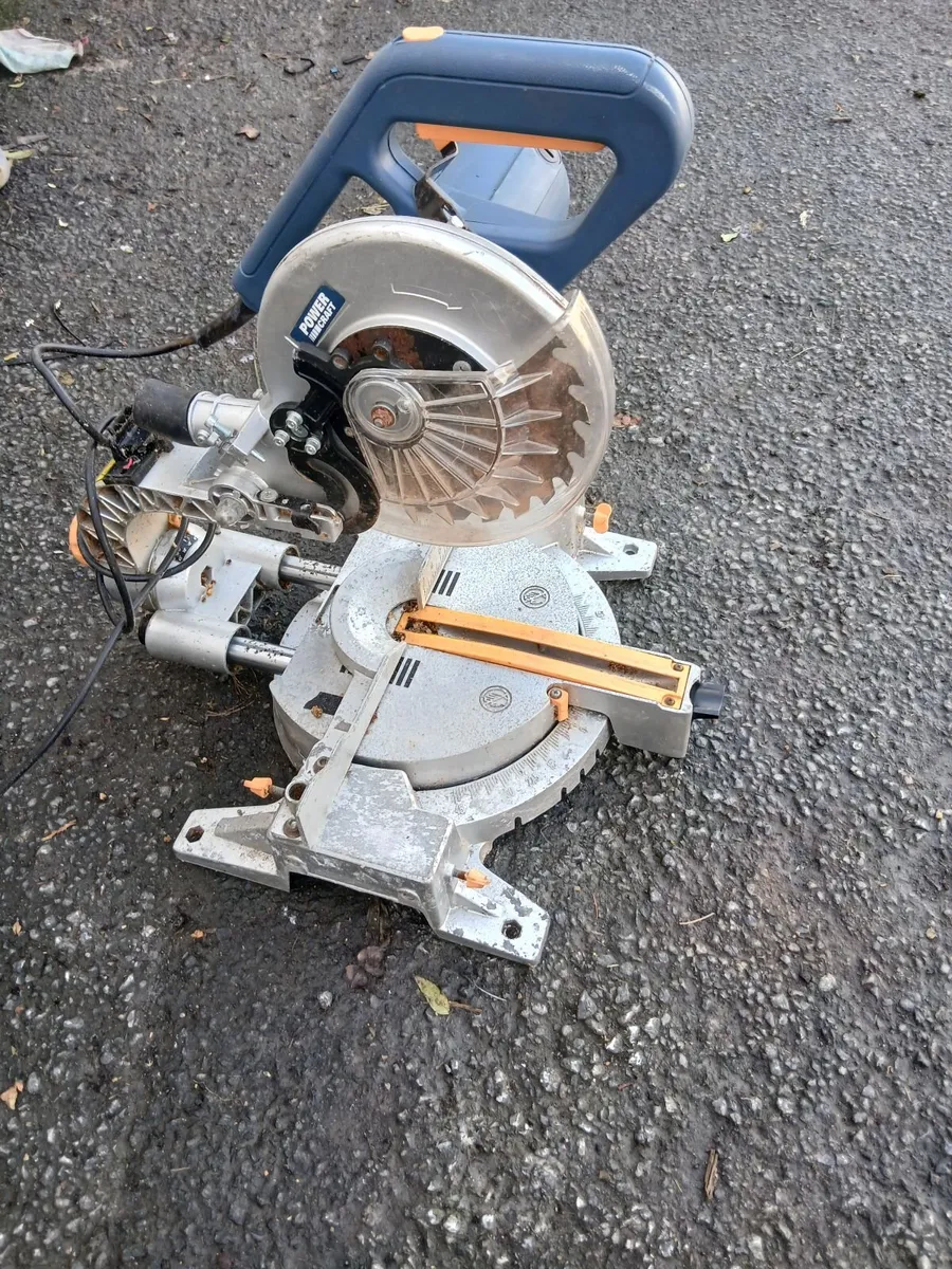 Power craft chop saw working perfect priced - Image 1
