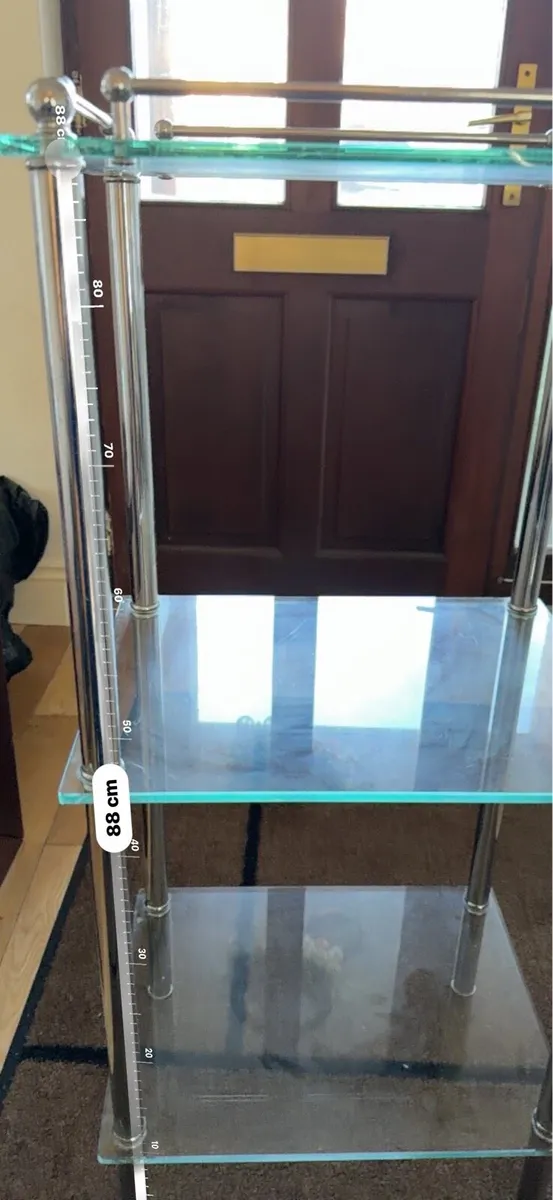 Bathroom shelves - Image 4