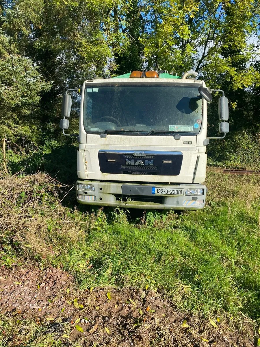 Truck for sale - Image 3