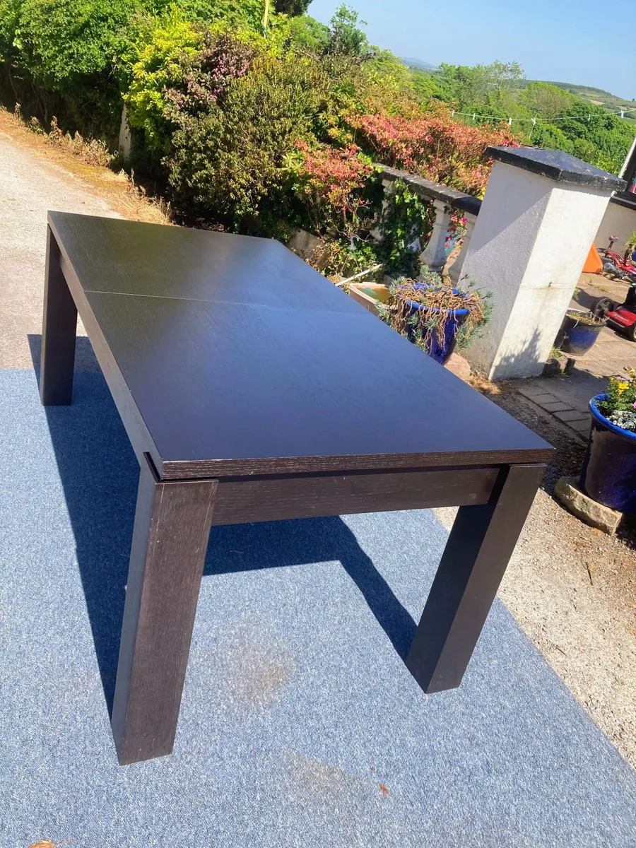 Kitchen Table and 6 chairs - Image 1