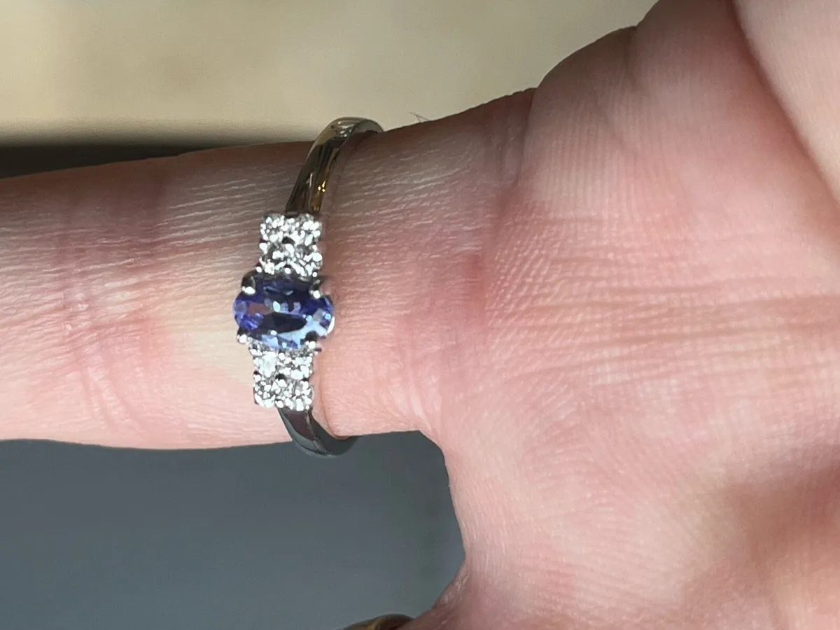 Engagement/Dress Ring - Image 2