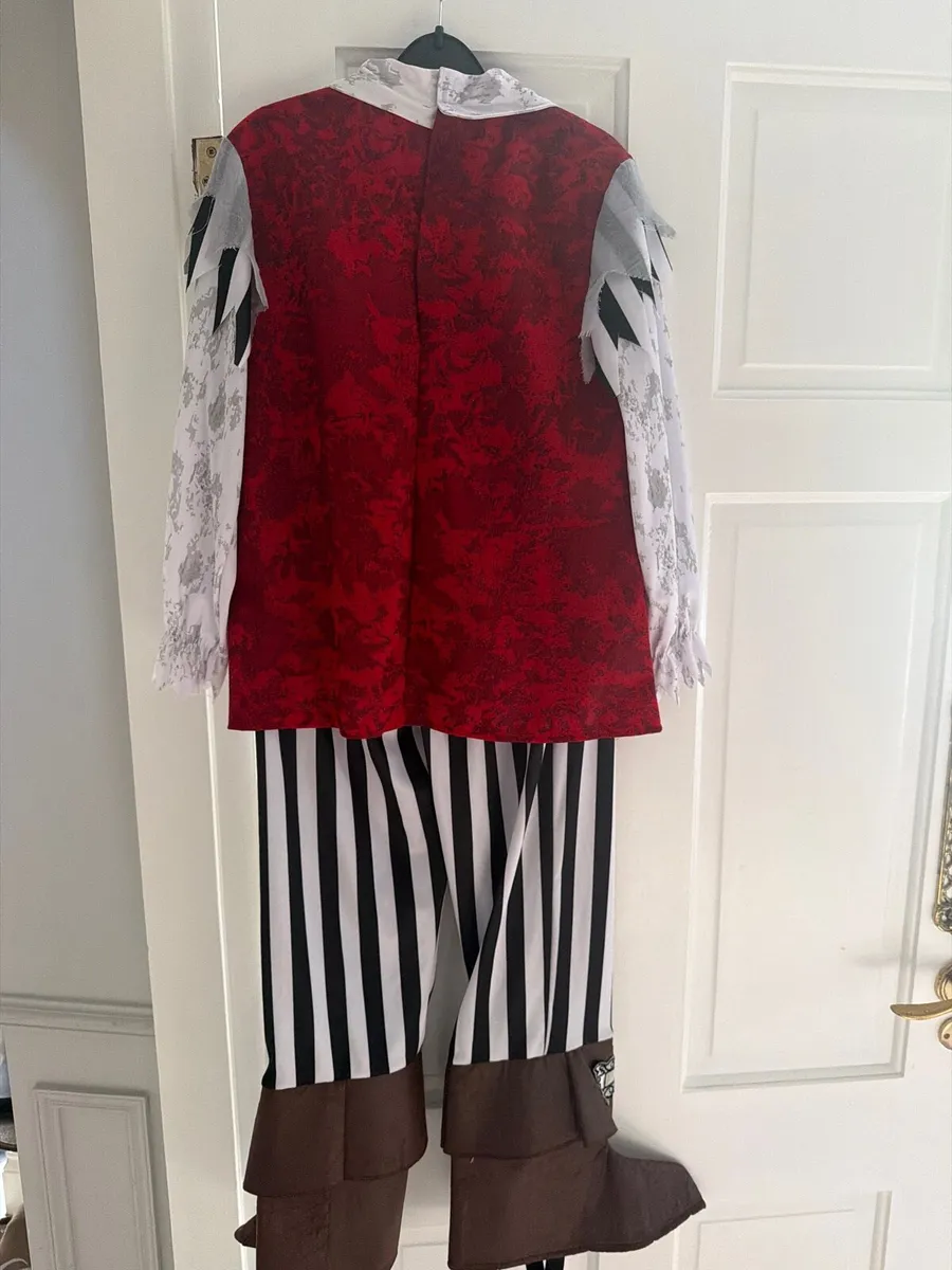 Halloween pirate outfit - Image 2