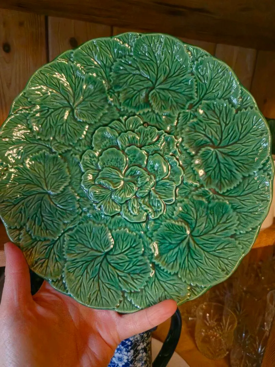 Wedgewood plates - Image 1